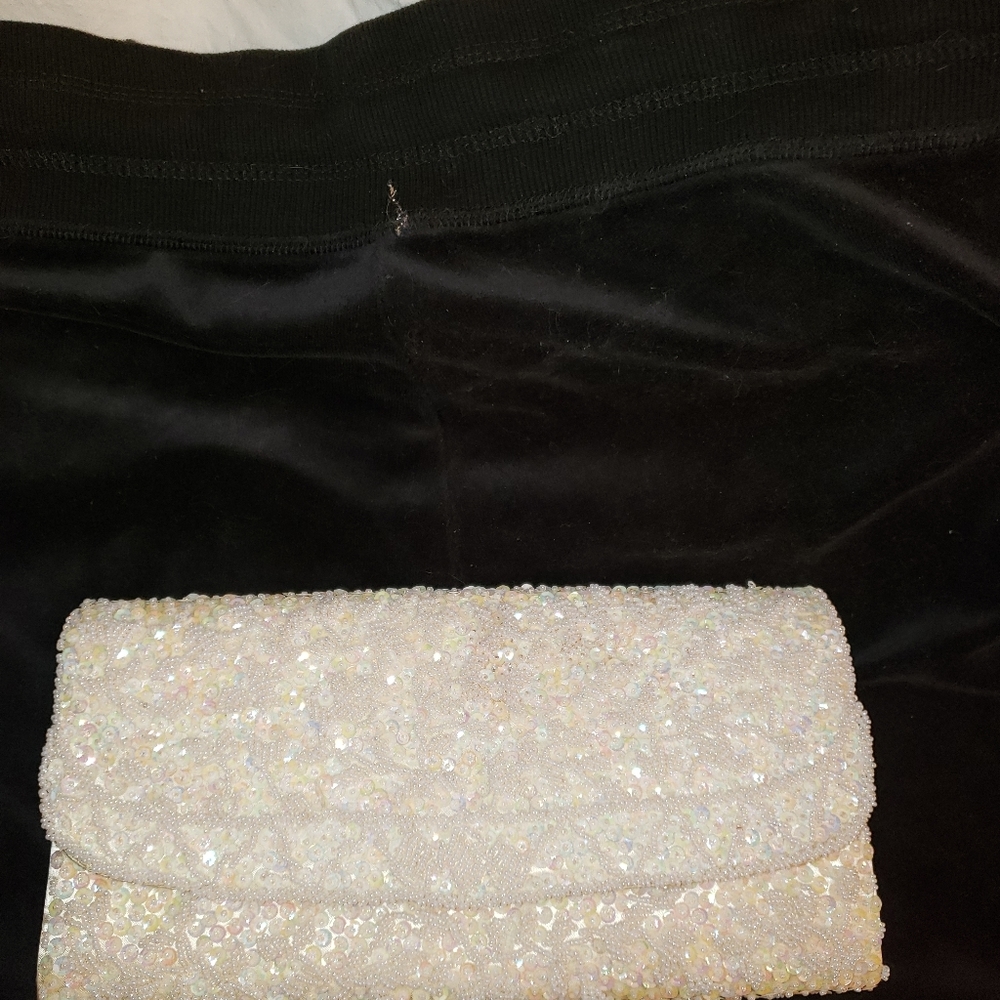 Vintage hand beaded clutch purse